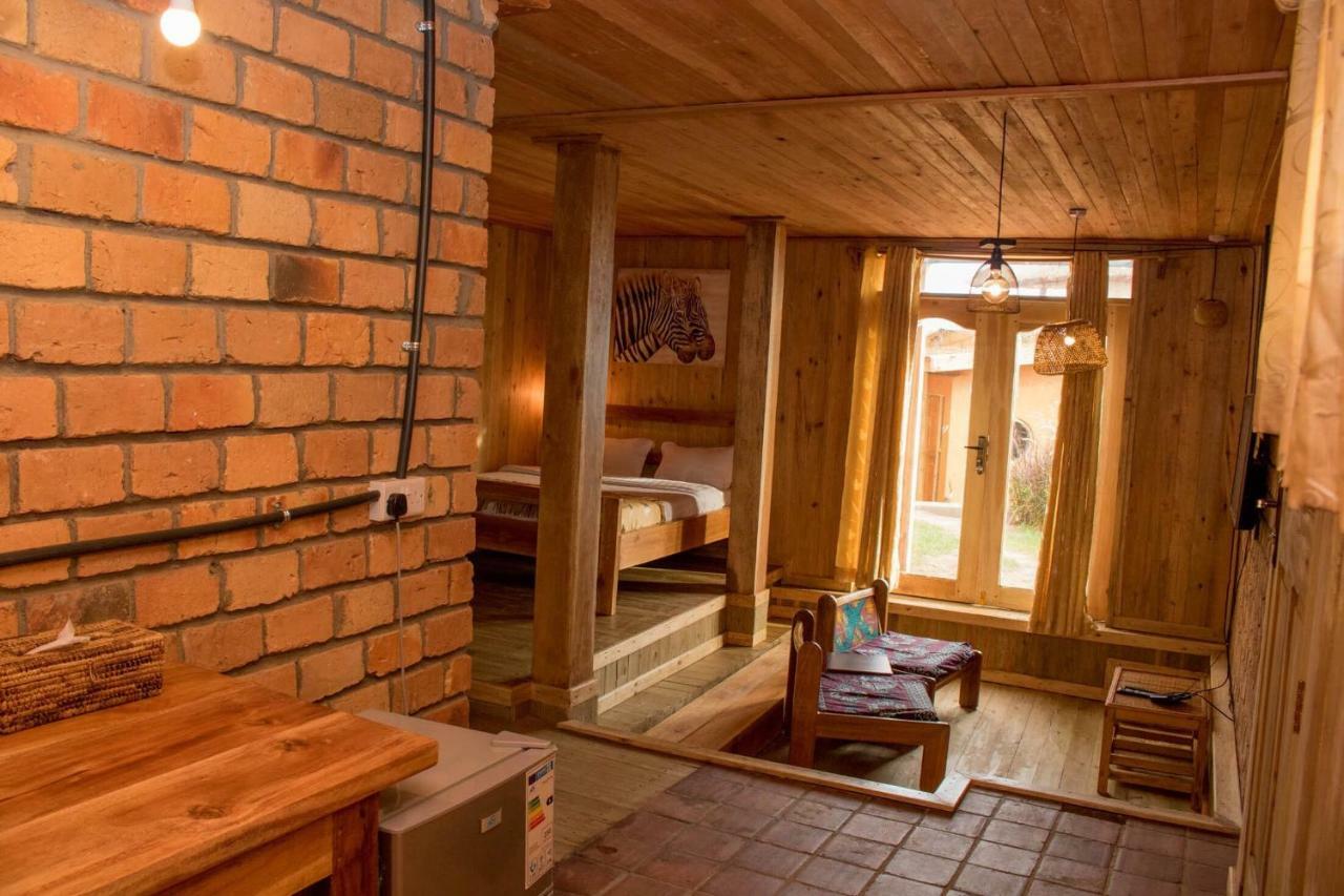 Nile Front Cottages ジンジャ エクステリア 写真